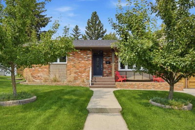 736 Canfield Place