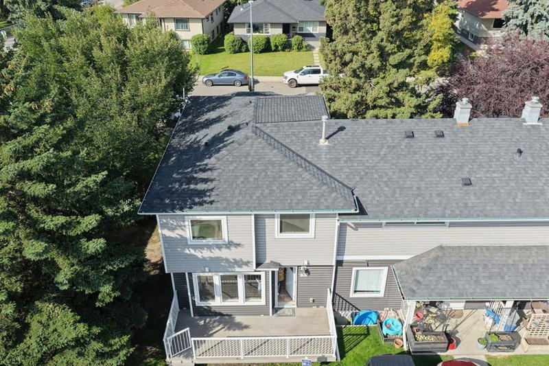 155 Regal Park NE