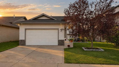 19 Jenner Crescent