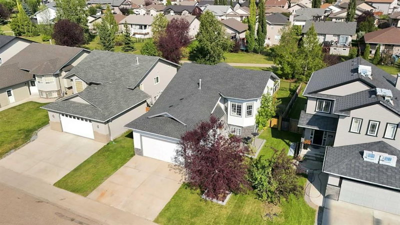 19 Jenner Crescent