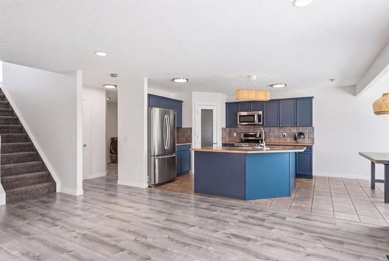 235 Arbour Stone Place NW, Arbour Lake — interior photo 6
