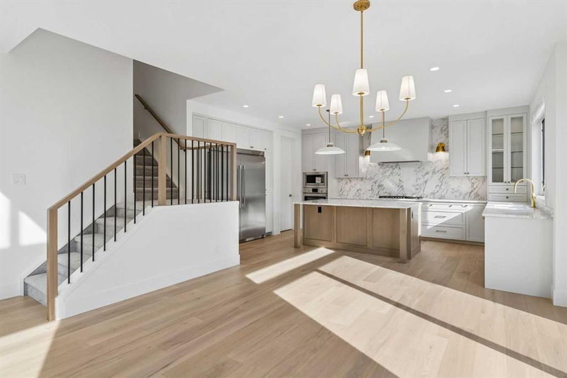 140 Crestridge Terrace SW, Crestmont — interior photo 6