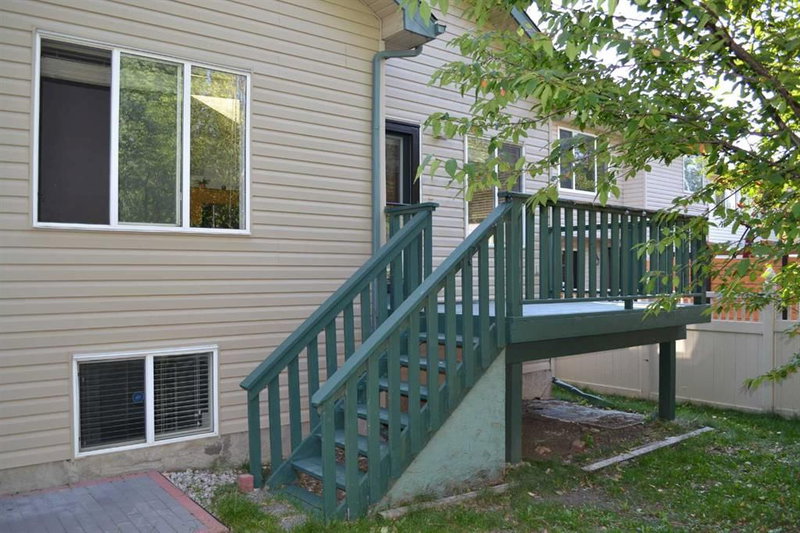 249 EVANSMEADE Circle NW, Evanston — interior photo