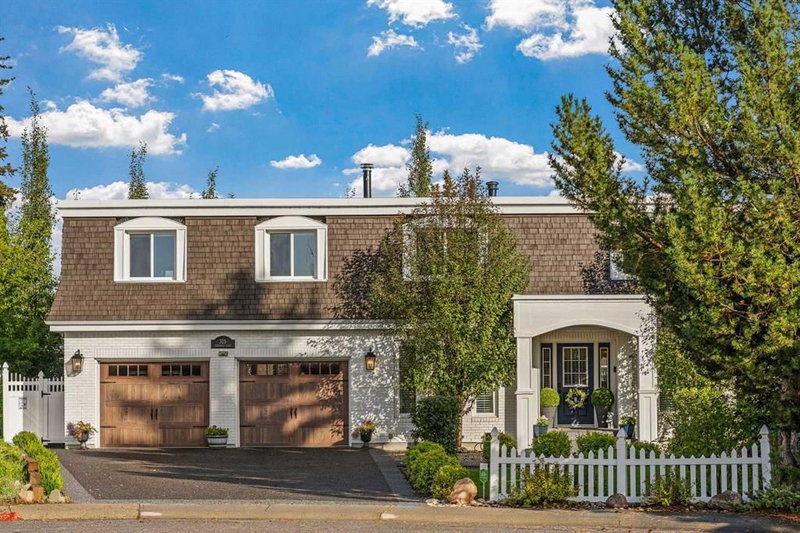 325 Thorndale Place