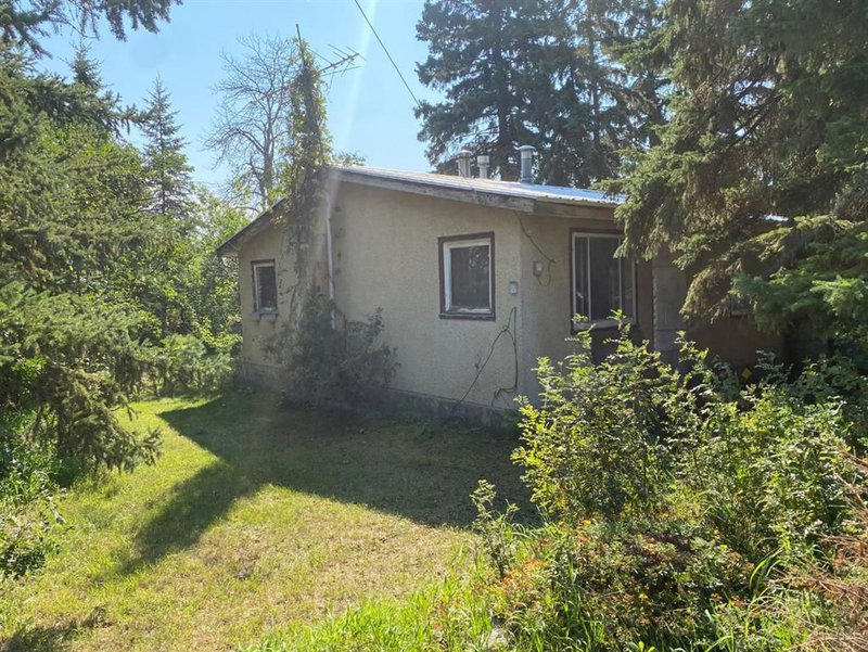 2015 18 Street