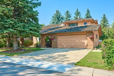 48 OAKMOUNT Way SW