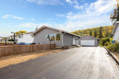 67 Alberta Drive
