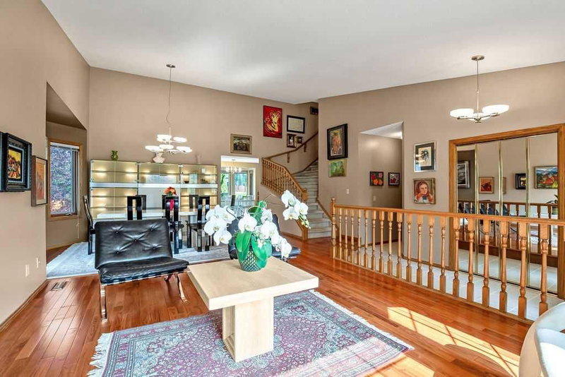 208 Hawkview Manor Place NW, Hawkwood — interior photo 5
