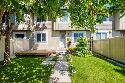 44 - 4936 Dalton Drive NW