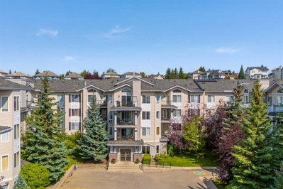 427 - 345 Rocky Vista Park NW