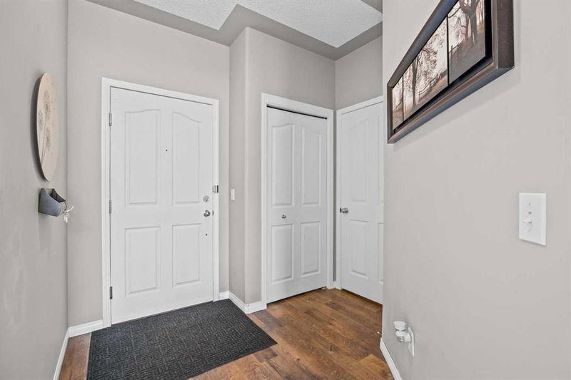 427 - 345 Rocky Vista Park NW