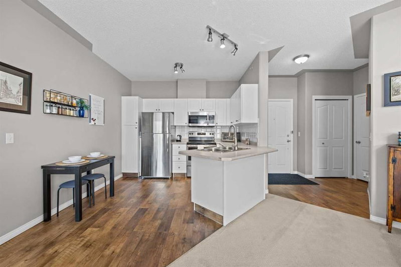 427, 345 Rocky Vista Park NW, Rocky Ridge — interior photo 5
