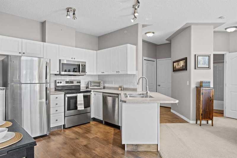 427, 345 Rocky Vista Park NW, Rocky Ridge — interior photo 7