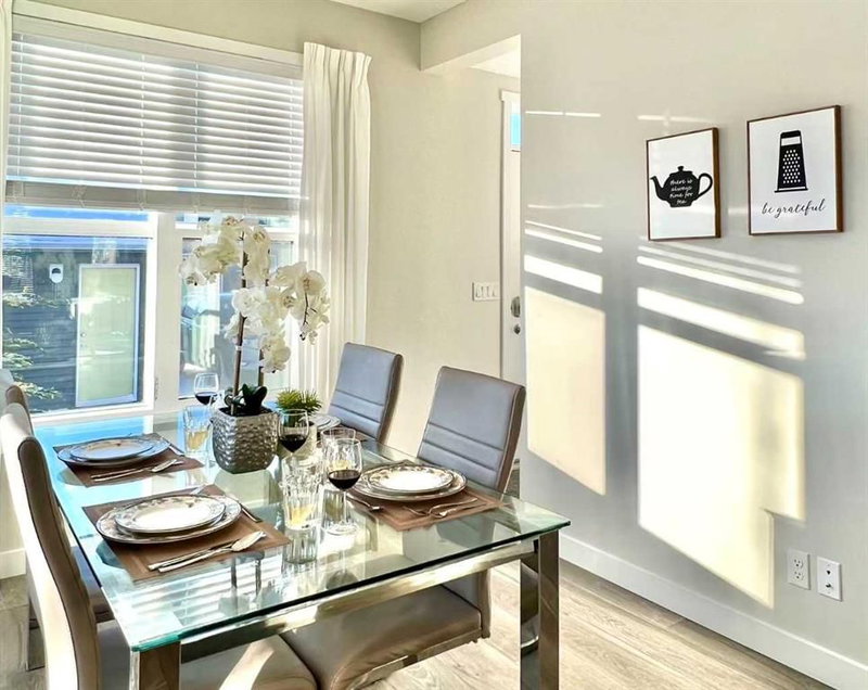 148 Carrington Boulevard NW, Carrington — interior photo 7