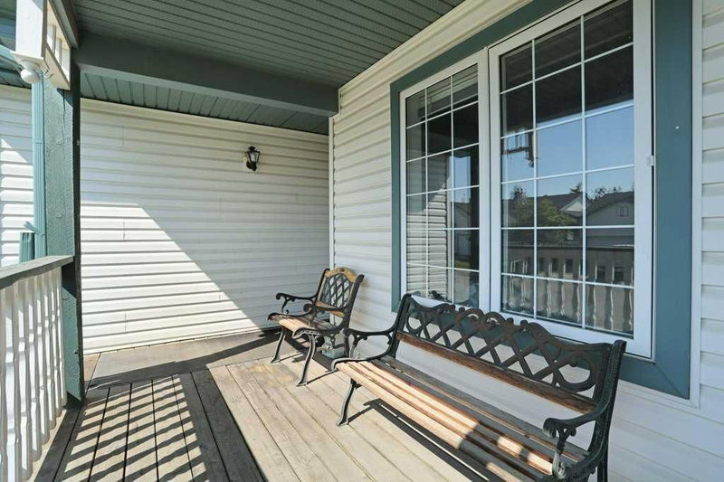 6 Fairview Park Lane W