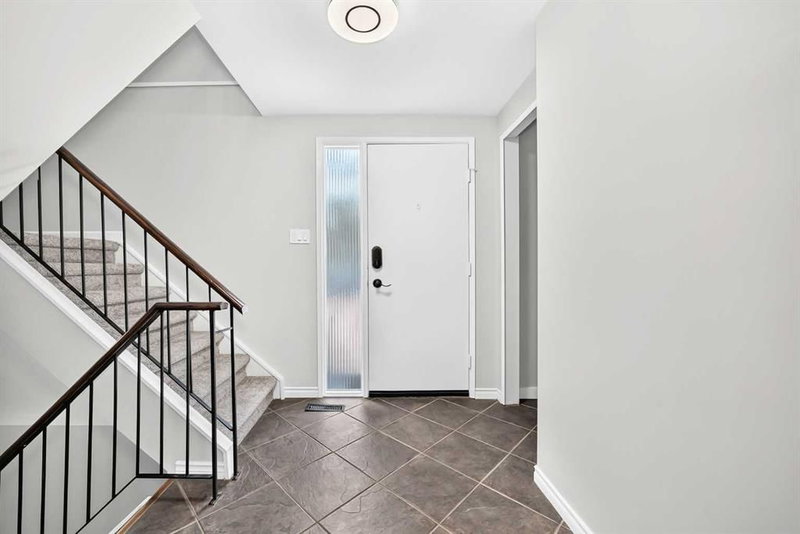 15, 2210 Oakmoor Drive SW, Palliser — interior photo