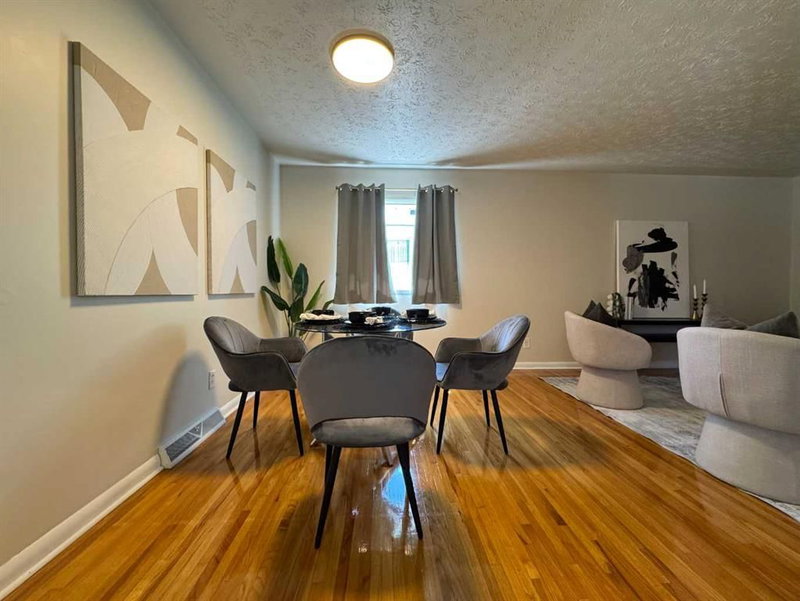 4312 45 Street SW, Glamorgan — interior photo 6