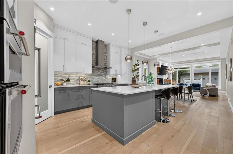 404 12 Avenue NW, Crescent Heights — interior photo 7