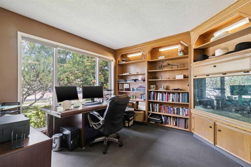 365 Sunmills Drive SE, Sundance — interior photo 7