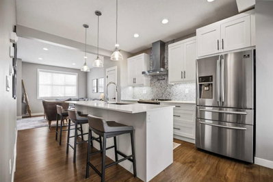 803 - 355 Nolancrest Heights NW