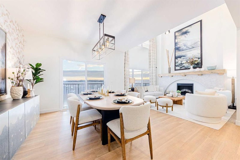 192 Buffaloberry Manor SE, Ricardo Ranch — interior photo 6