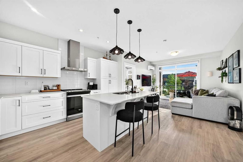 4208, 200 Seton Circle SE, Seton — interior photo 5