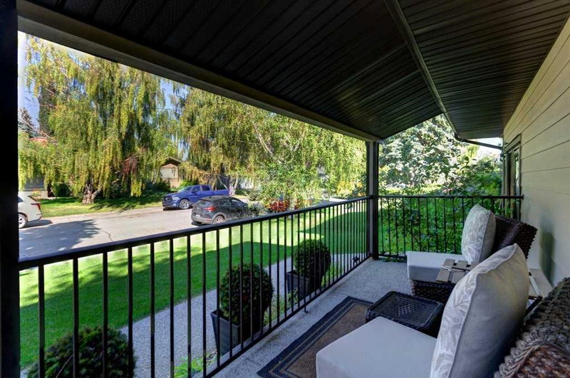 128 Chinook Drive SW, Chinook Park — interior photo 5