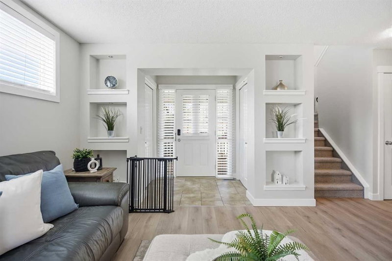 266 Kingsbridge Road SE, Kings Heights — photo 3