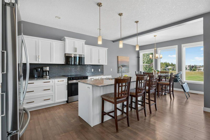 277 Jumping Pound Terrace, Jumping Pound Ridge — interior photo 6