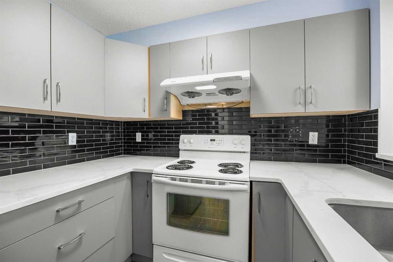 2323, 60 Panatella Street NW, Panorama Hills — interior photo 5