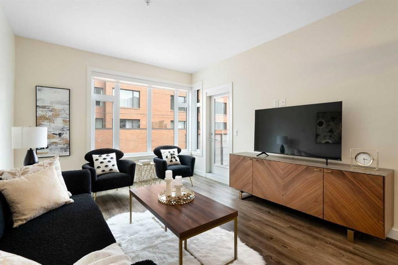 209, 1720 10 Street SW, Lower Mount Royal — interior photo 5