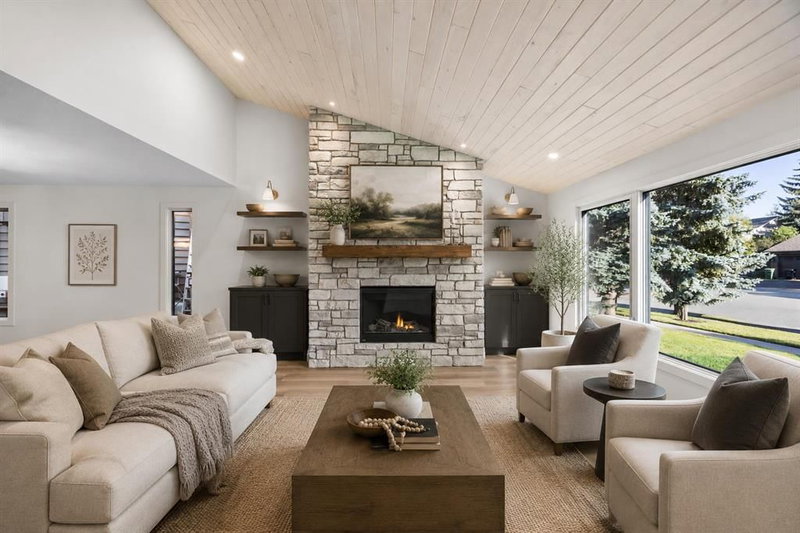 44 Canterbury Drive SW, Canyon Meadows — interior photo
