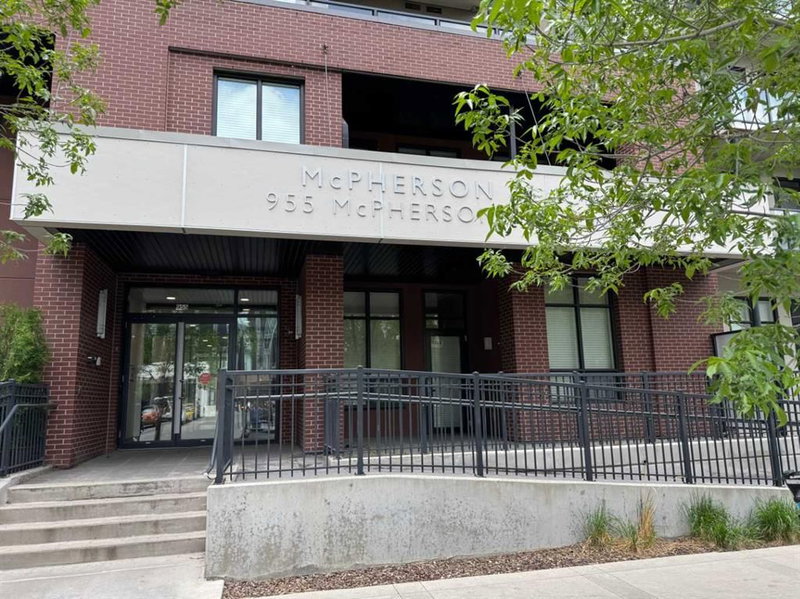 313 - 955 Mcpherson Road NE