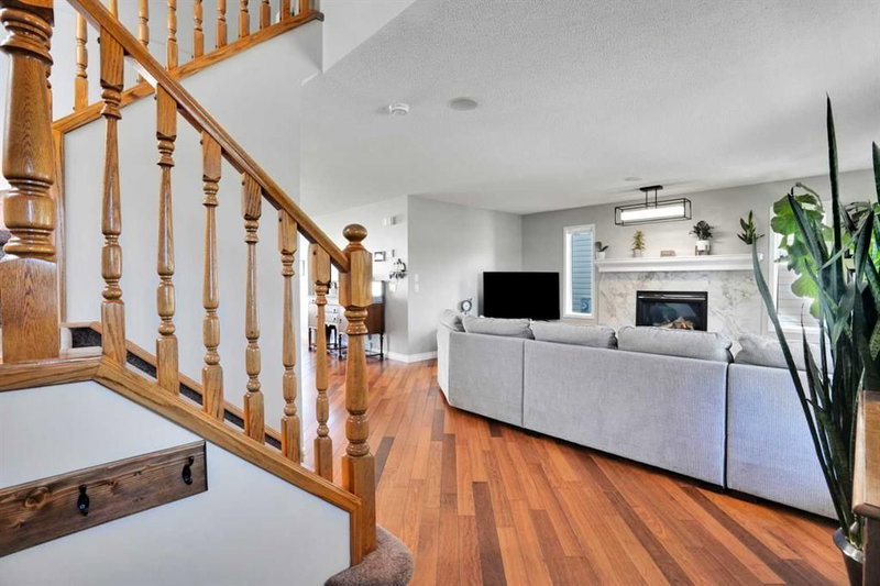 62 Prestwick Landing SE