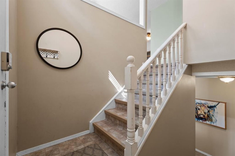 59 Macewan Park Road NW, MacEwan Glen — interior photo