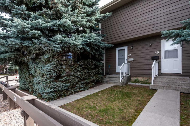 47 - 14736 Deerfield Drive SE