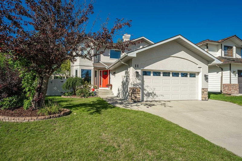 11 Sienna Hills Place SW