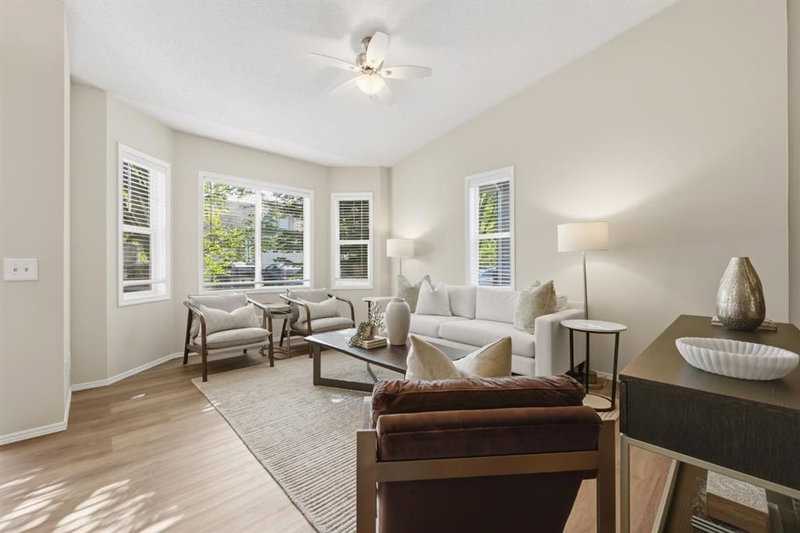 42 Prestwick Pond Terrace SE, McKenzie Towne — interior photo 5