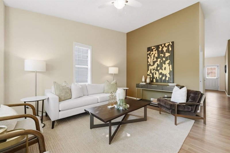 42 Prestwick Pond Terrace SE, McKenzie Towne — interior photo 6