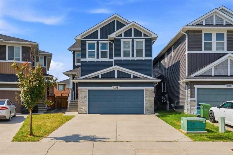 21 Redstone Heath NE, Calgary, Alberta