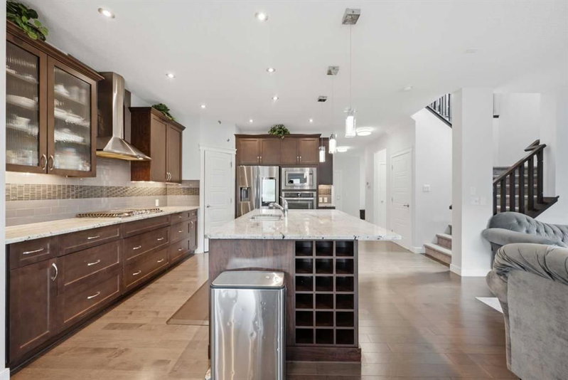 21 Redstone Heath NE, Redstone — interior photo 6