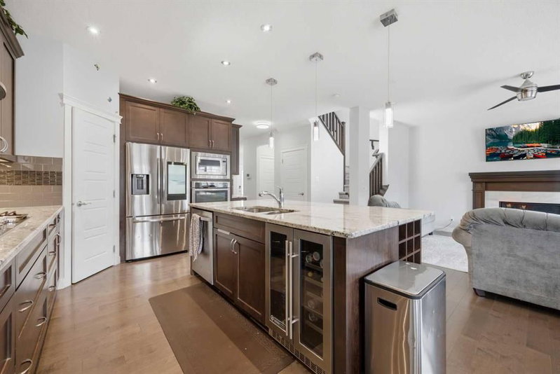21 Redstone Heath NE, Redstone — interior photo 7