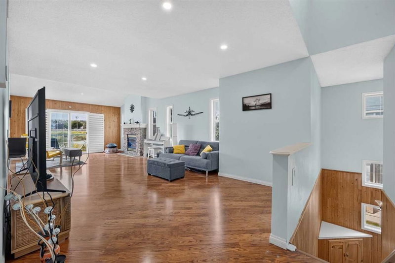 304 - 39 Hidden Creek Place NW