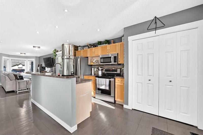 122 Aspen Circle, Aspen Creek — interior photo