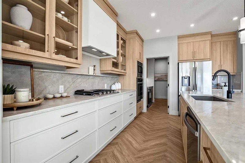 25 Hotchkiss Circle SE, Hotchkiss — interior photo