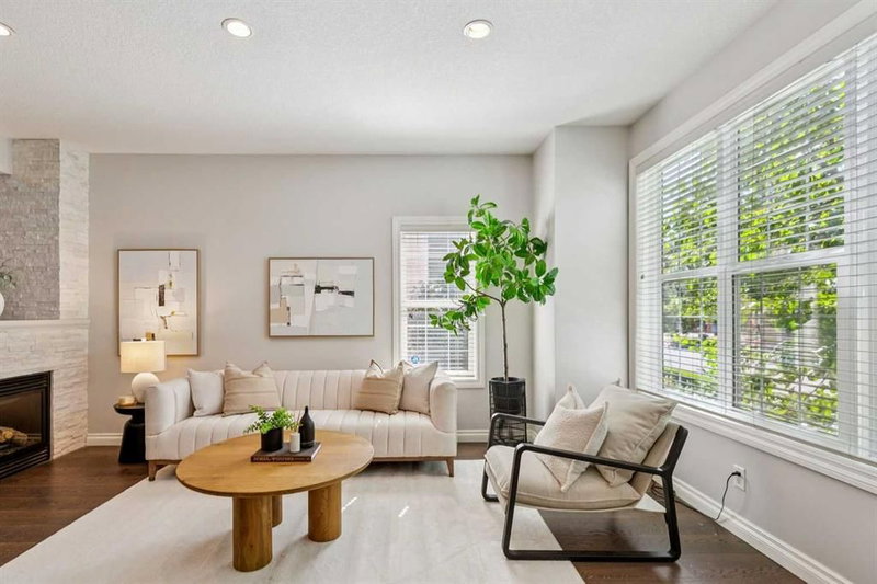 115 Couture Crescent SW, Garrison Green — interior photo 5