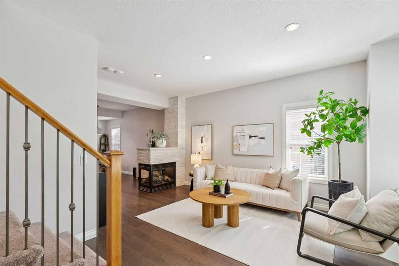 115 Couture Crescent SW, Garrison Green — interior photo 6
