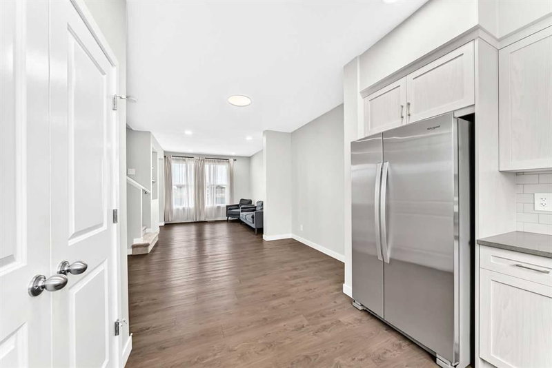 471 Livingston Way NE, Livingston — interior photo 6