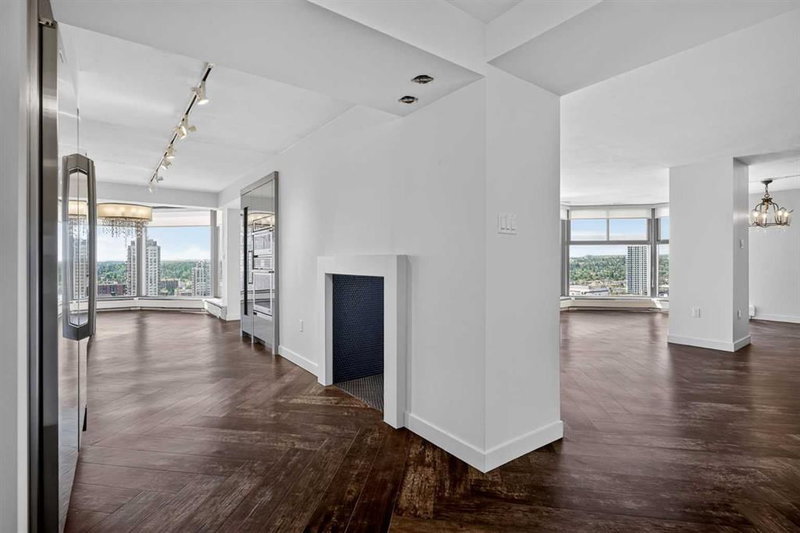 2403, 1100 8 Avenue SW, Downtown West End — interior photo 5