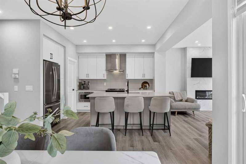 244 Masters Row SE, Mahogany — interior photo